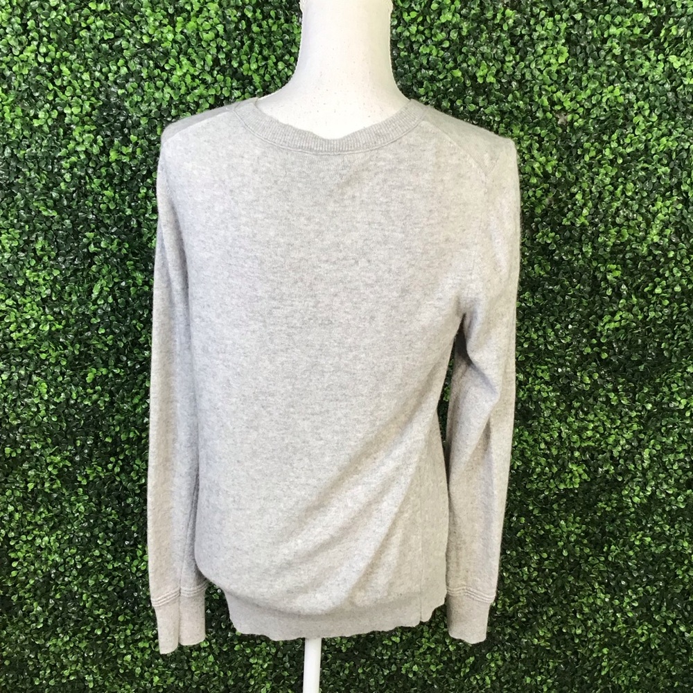 NWOT Banana Republic Gray Sweater with Black and White Bow cashmere blend - Picture 3 of 7